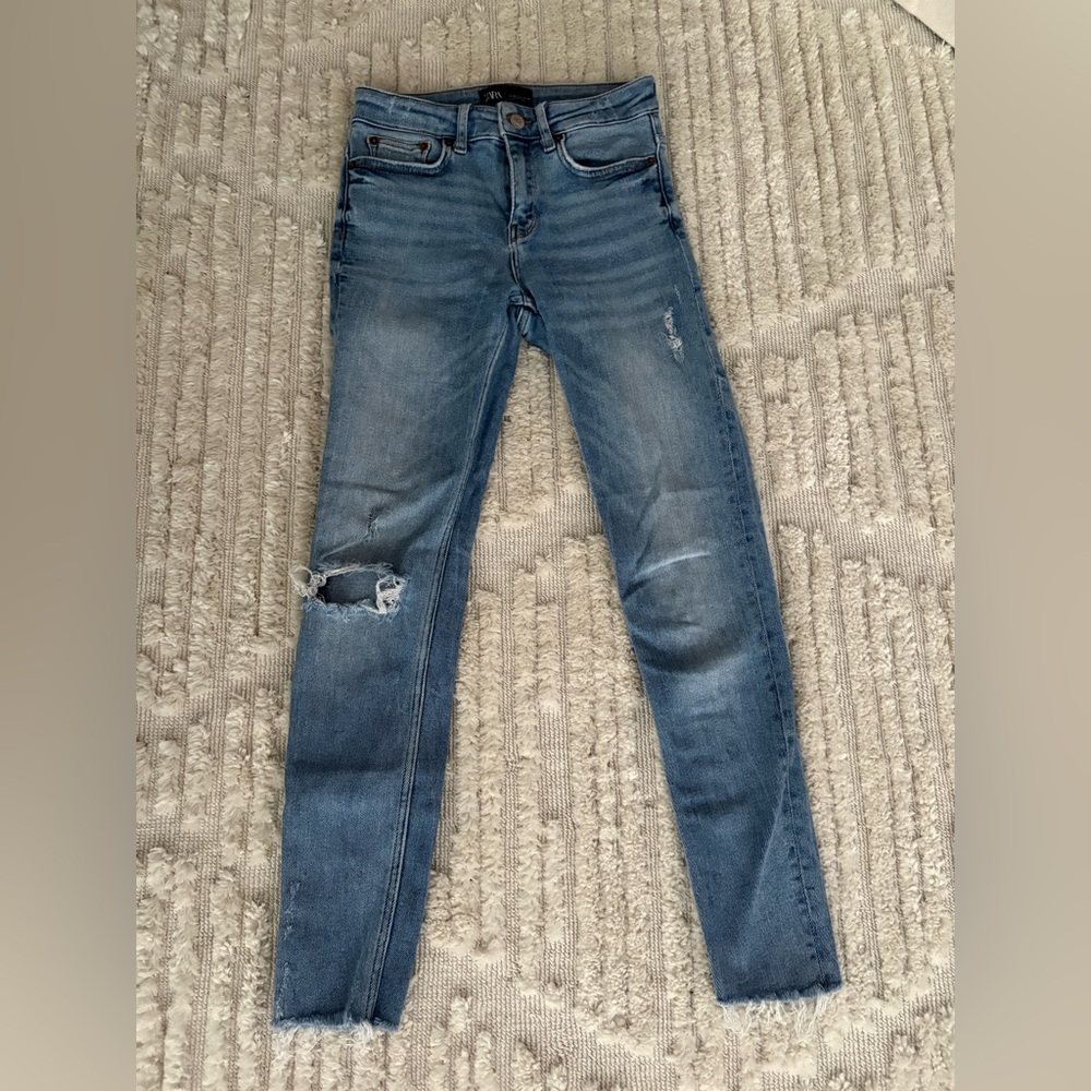 Zara Skinny Ankle Jeans